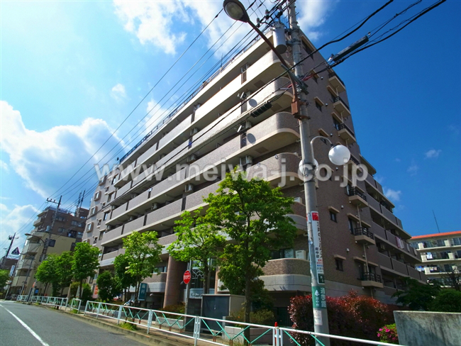 ライオンズプラザ府中是政駅前