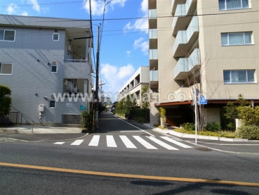 プラウド府中町外観