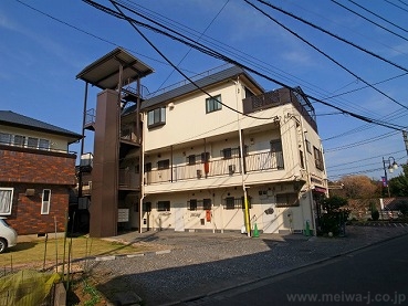 石坂ハイツ