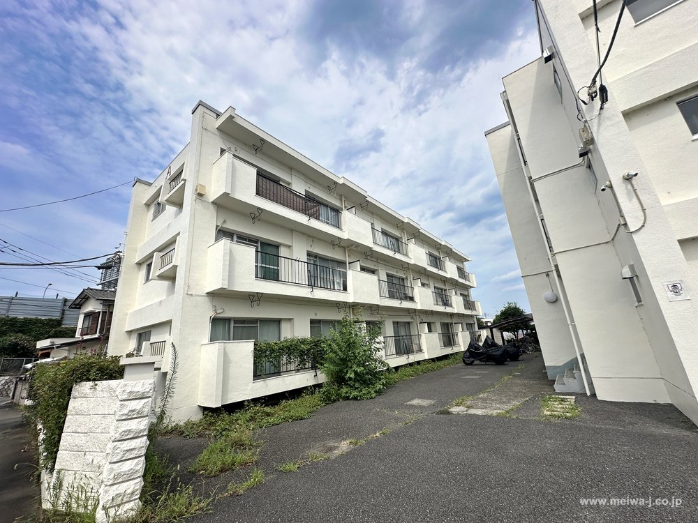 冨士ハイツAの外観写真